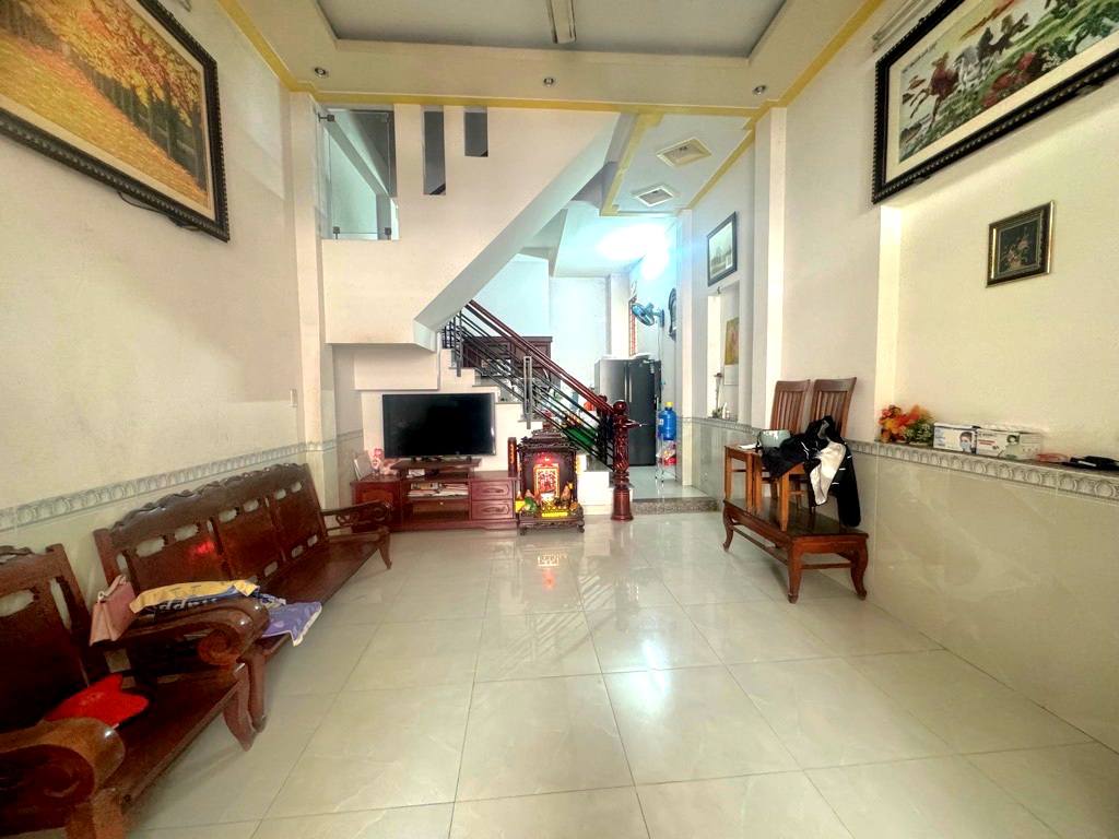 BÁN NHÀ THỦ ĐỨC 3,8 TỶ 2 TẦNG - DỌN VÀO Ở NGAY