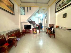 BÁN NHÀ THỦ ĐỨC 3,8 TỶ 2 TẦNG - DỌN VÀO Ở NGAY