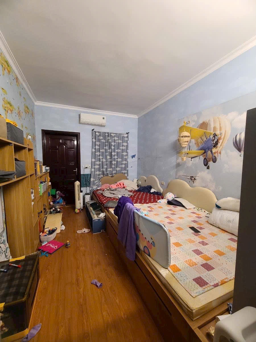 Bán Nhà Quận HBT chỉ nhỉnh 4 tỷ - có ngay nhà 5 tầng