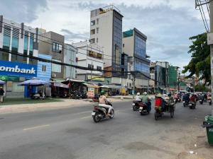 BÁN NHÀ MẶT TIỀN ĐƯỜNG CÁCH MẠNG THÁNG 8, TÂN BÌNH, GIÁ 8.9 TỶ