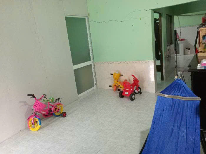 Nhà bán Bình Tân, Lê Tấn Bê, 7.3x20, nhà cấp 4, 3.x tỷ