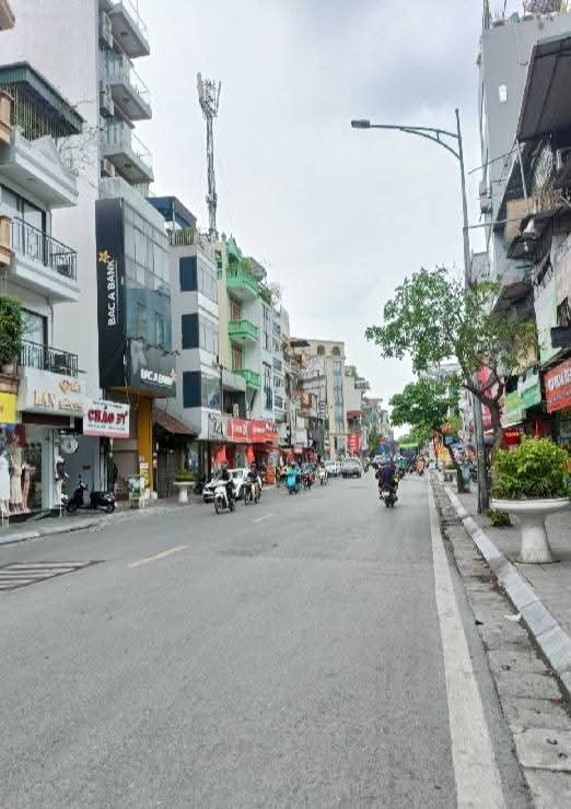 BÁN NHÀ BẠCH MAI-24M2×5TẦNG 7.3 TỶ. MỘT CĂN ĐẸP DUY NHẤT TRONG PHÂN KHÚC 7 TỶ.