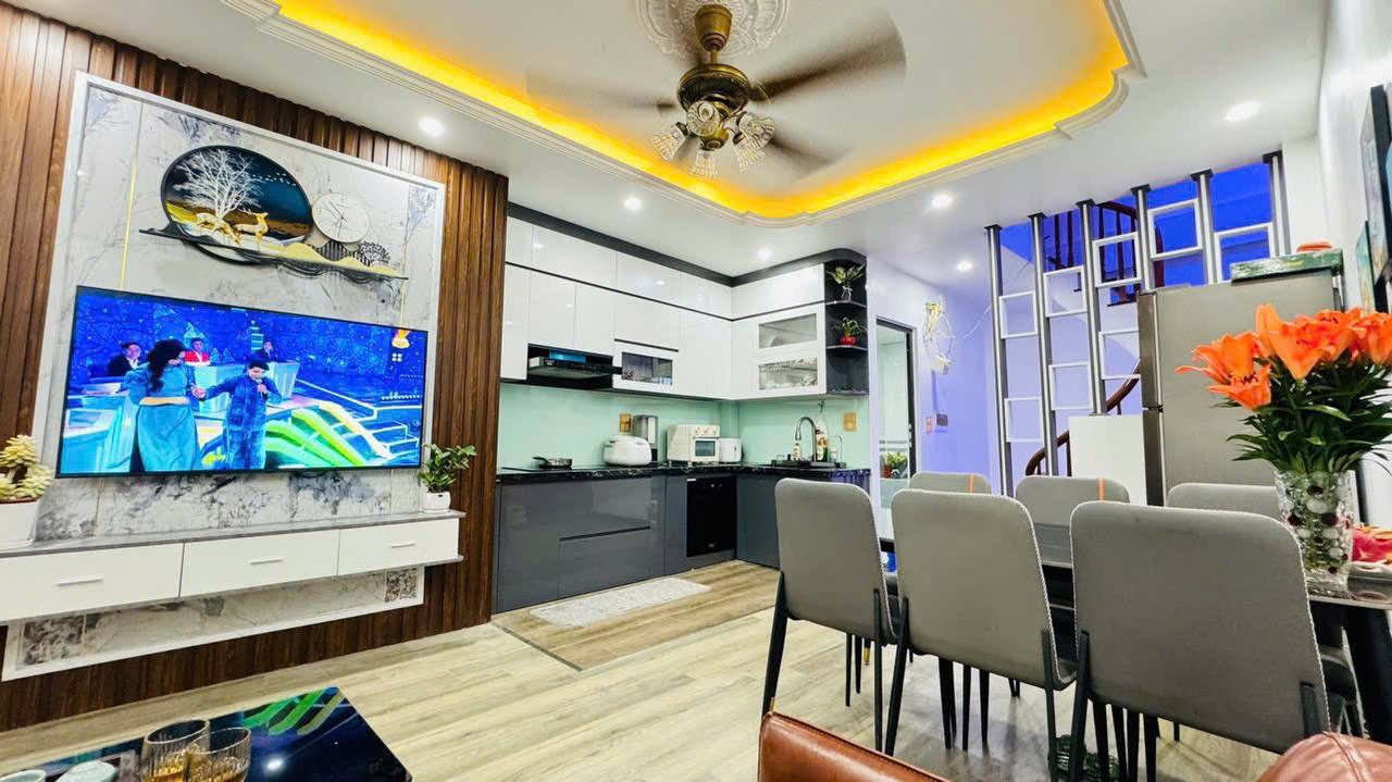 Kim Chung/Hoài Đức - 2 mặt tiền, oto đỗ cửa, tiện ích bủa vây: 35.5m2, MT 4m sổ hồng cất két