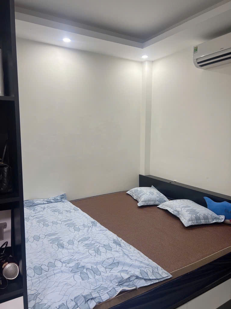 BÁN NHÀ KIẾN HƯNG_NHÀ ĐẸP AN NINH TỐT_5 TẦNG DÂN XÂY GỒM NỘI THẤT_42M2_NHỈNH 6,6 TỶ.