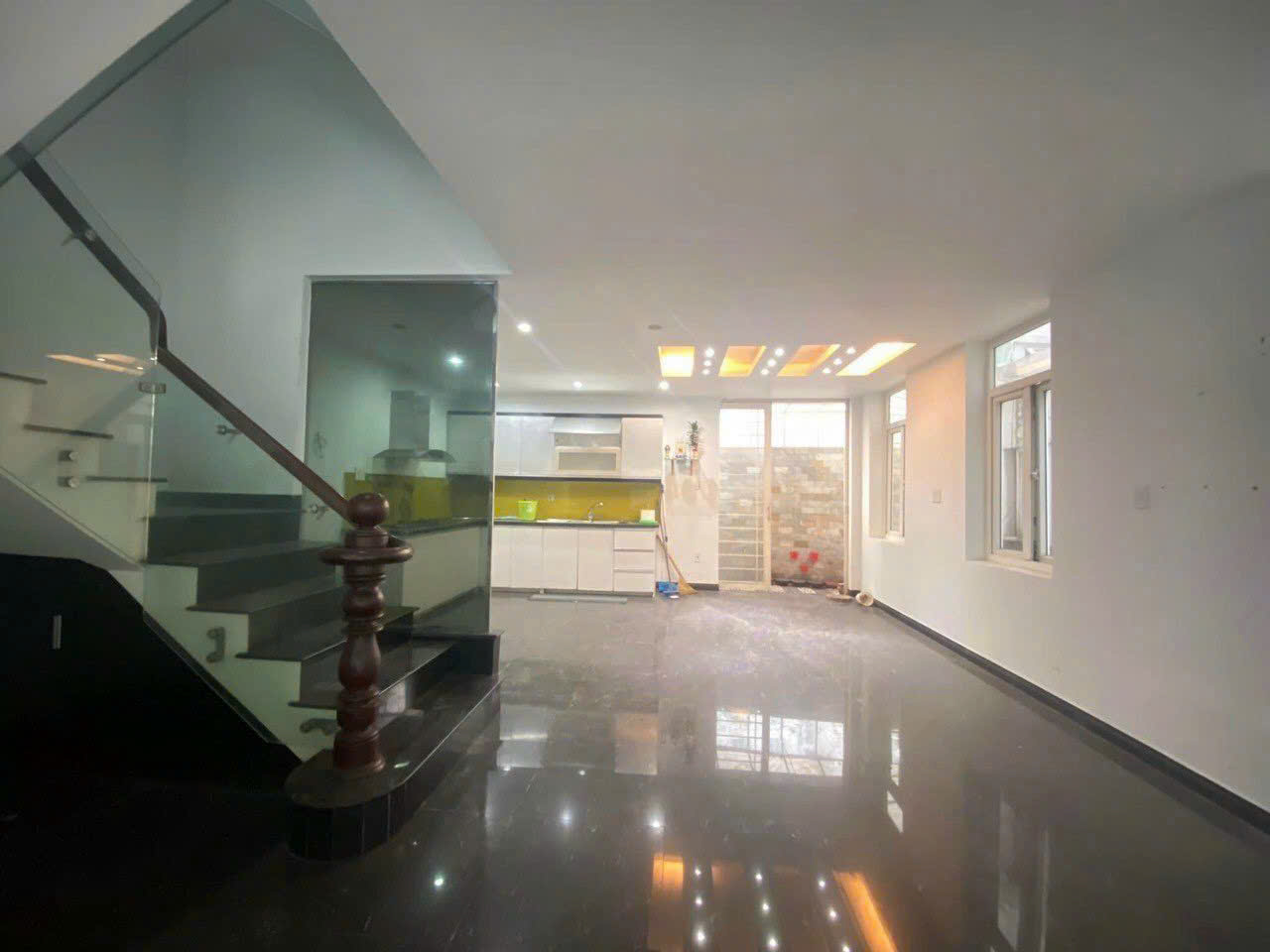 Nhà HXH Lê Văn Lương 4.1*21m trệt lửng 3 lầu, nhà mới đẹp