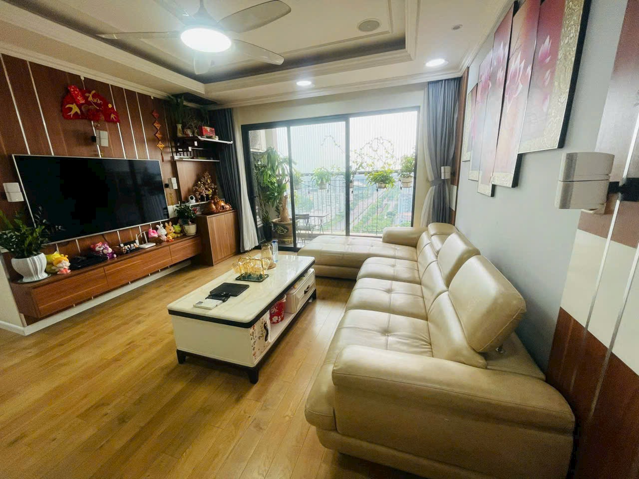 Bán chung cư CT15 Việt Hưng Greenpark căn 3pn 2wc