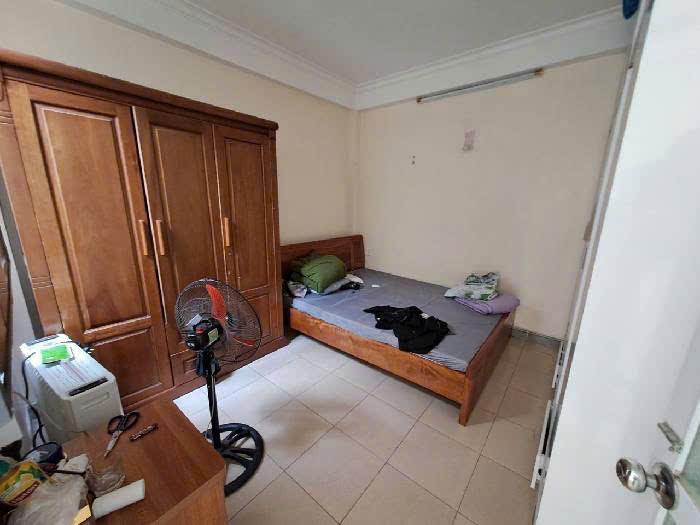 nhà mặt ngõ. 20m ra phố Ngọc Thuỵ ô tô tránh nhau, cục phẩm cực hiếm, giá rẻ chỉ 6tỷ , mặt tiền 5.5m