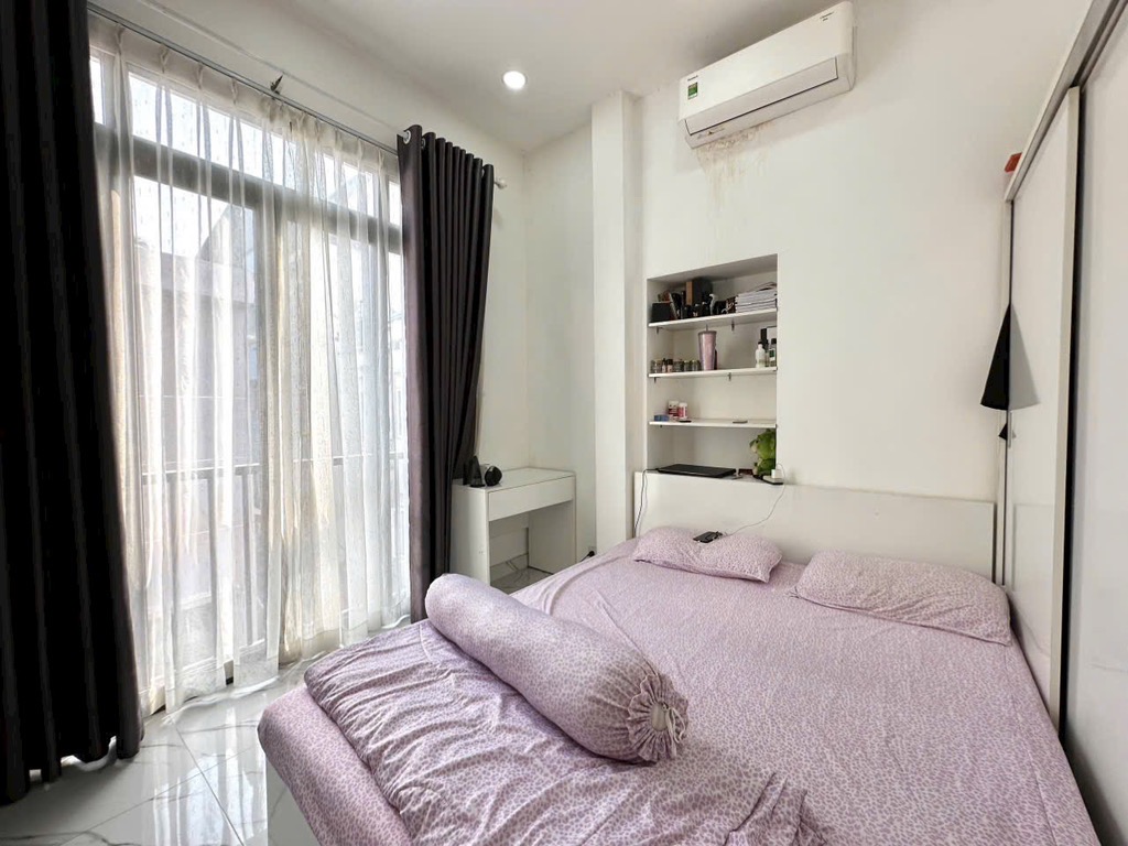 Bán nhà - hẻm xe hơi - nhà đẹp ở ngay - giá 4tỷ