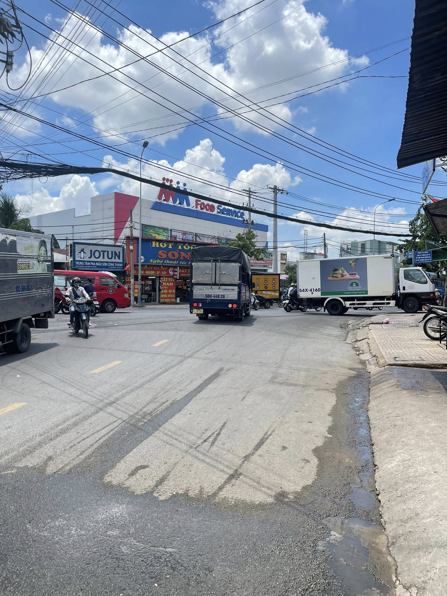 NHÀ MỚI 100% XÂY 3 TẦNG HIỆN ĐẠI – GIÁ 4TỶ2 TL - PHẠM VĂN ĐỒNG