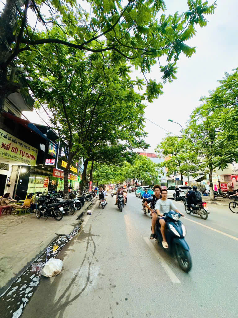 Nhà siêu đẹp ngõ 603 Lạc Long Quân - ngõ thông - an sinh đỉnh - gần Hồ Tây - 14 tỷ