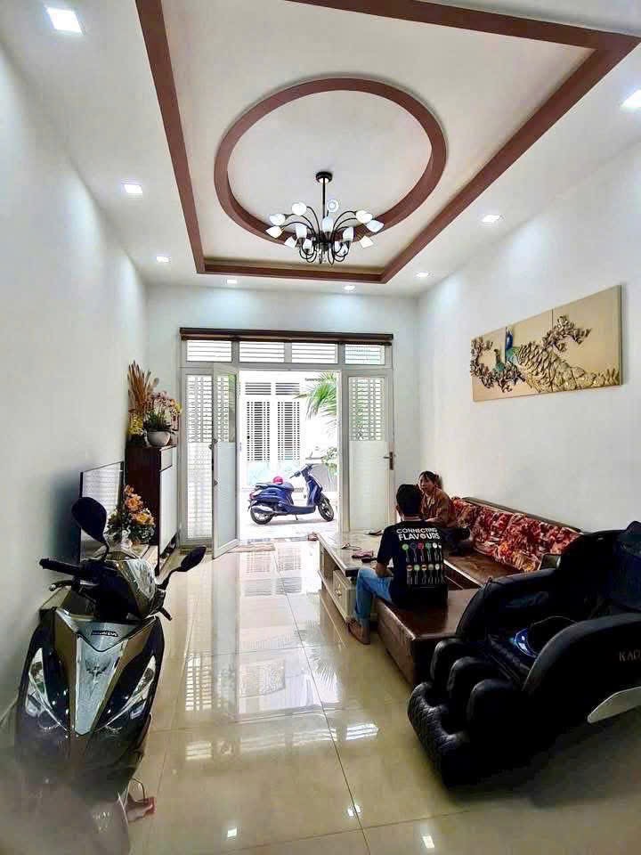 Chính chủ bán căn nhà 60m 4TẦNG 6ty8 đường mã lò