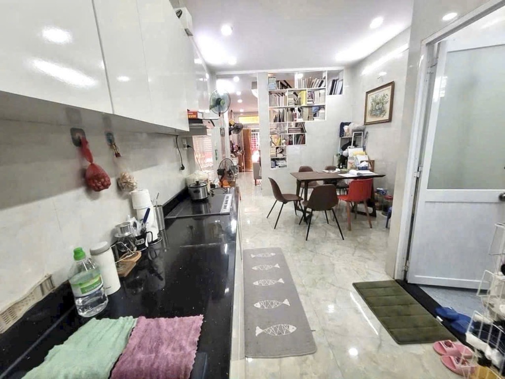 Bán nhà hẻm Ông Ích Khiêm, Phường 5 Quận 11 - 45m2 - nhỉnh 4 tỷ