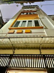 SIÊU PHẨM BA ĐÌNH - HOÀNG HOA THÁM - LÔ GÓC - 10M OTO TRÁNH