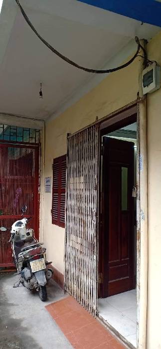 Nhà hiếm ngõ 10 đường Hoàng Hoa Thám, trung tâm quận Tây Hồ, ngõ thông oto, thông Thuỵ Khuê. Giá chỉ 4 tỷ 2.