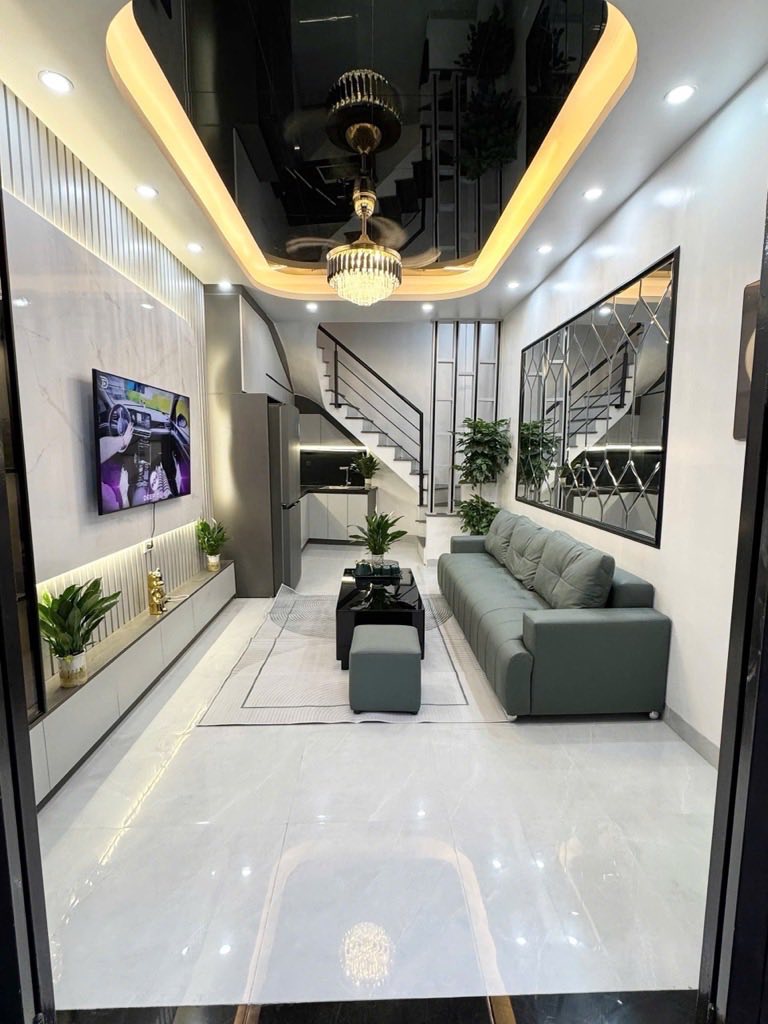 NHÀ ĐẸP TRUNG TÂM - TIỆN ÍCH ĐẦY ĐỦ - FULL NỘI THẤT