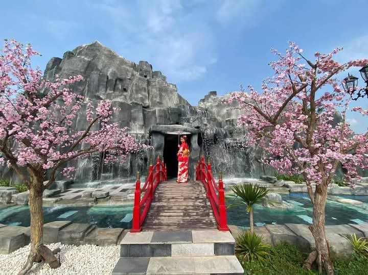 Bán biệt thự Châu Âu Vườn Vua Resort 5*