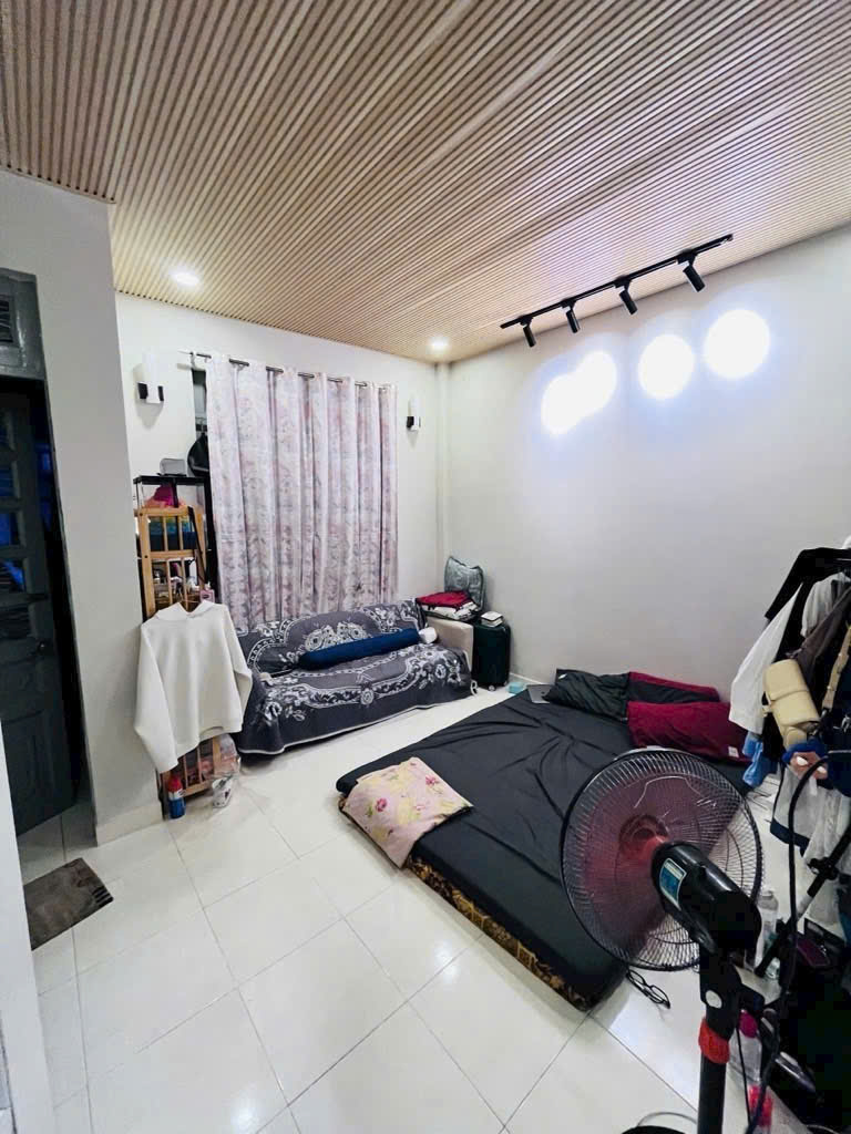 BÁN NHÀ LÔ GÓC - KỀ HIM LAM - 68MV - HXH. ÂU DƯƠNG LÂN. QUẬN 8 - CHỈ 3,38 TỶ