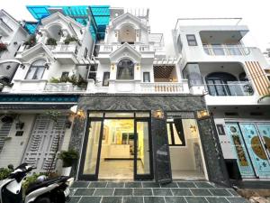 BÁN BIỆT THỰ MINI QUẬN 7 - HUỲNH TẤN PHÁT - 7,8 x 15,8m - 3 TẦNG, PHƯỜNG TÂN PHÚ - CHỈ 6.x TỶ