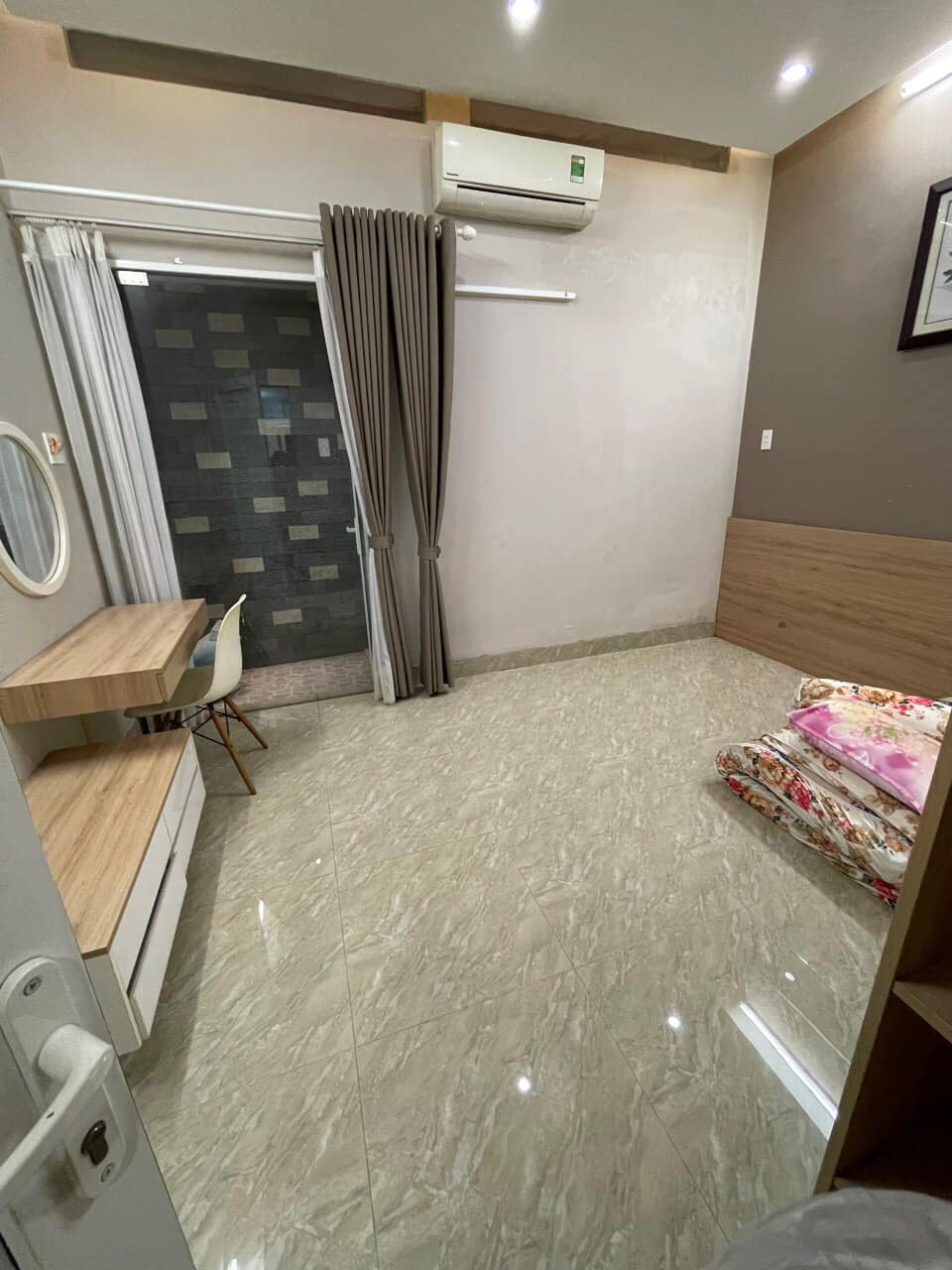 B.Á.N N.H.À DƯƠNG THỊ MƯỜI, HIỆP THÀNH - DT 25m2 - 2 LẦU -MẶT TIỀN ĐƯỜNG - KINH DOANH ĐA NGÀNH NGHỀ - NHỈNH 4 TỶ