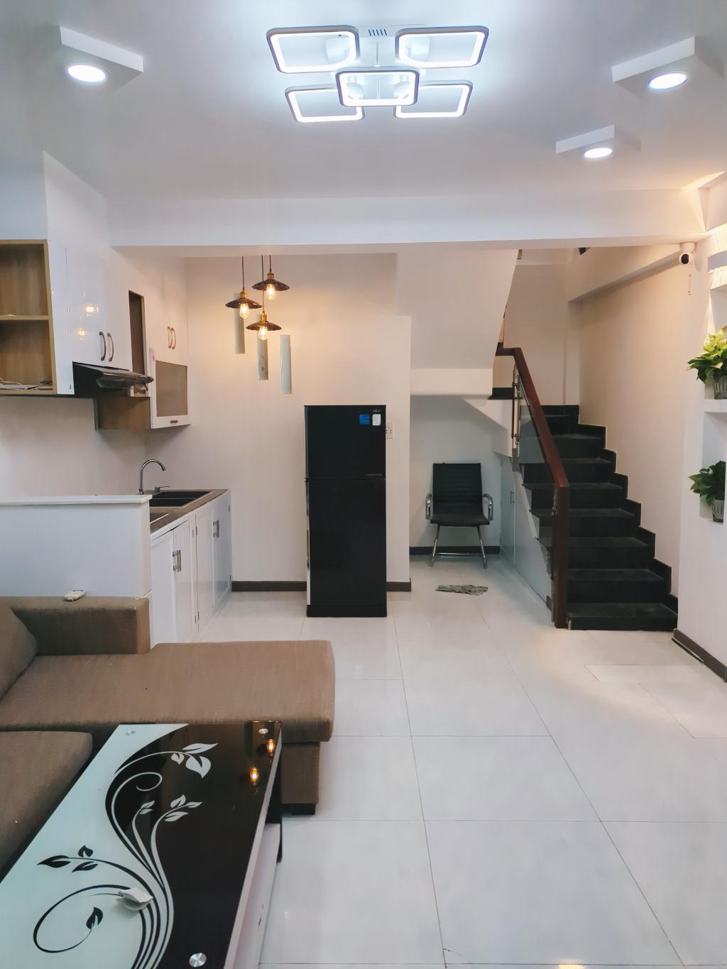 Nhà Đẹp Full Nội Thật Gần Phú Mỹ Hưng