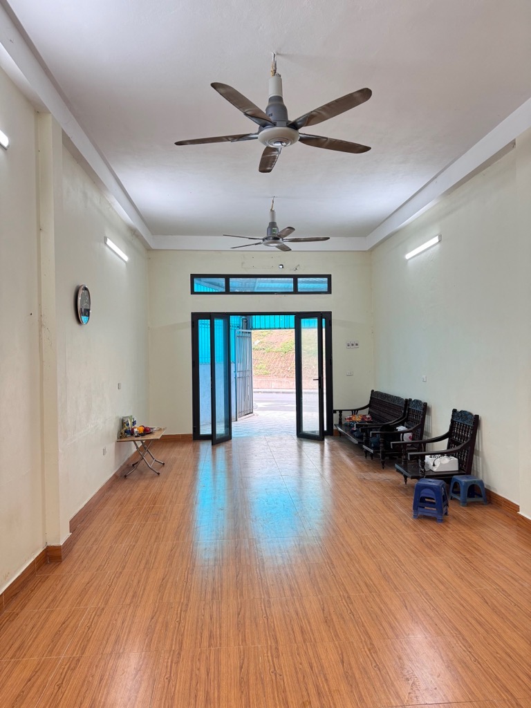 Bán nhà đất mặt Ngõ, Phúc lợi, Long Biên, Hà Nội - Giá 5.5 tỷ