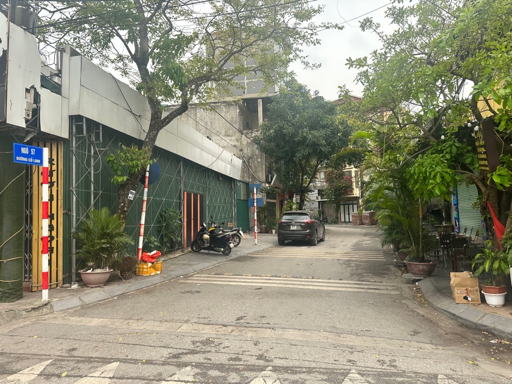 Bán nhà đất - DT 110m2 - Cổ Linh, Long Biên, Hà Nội