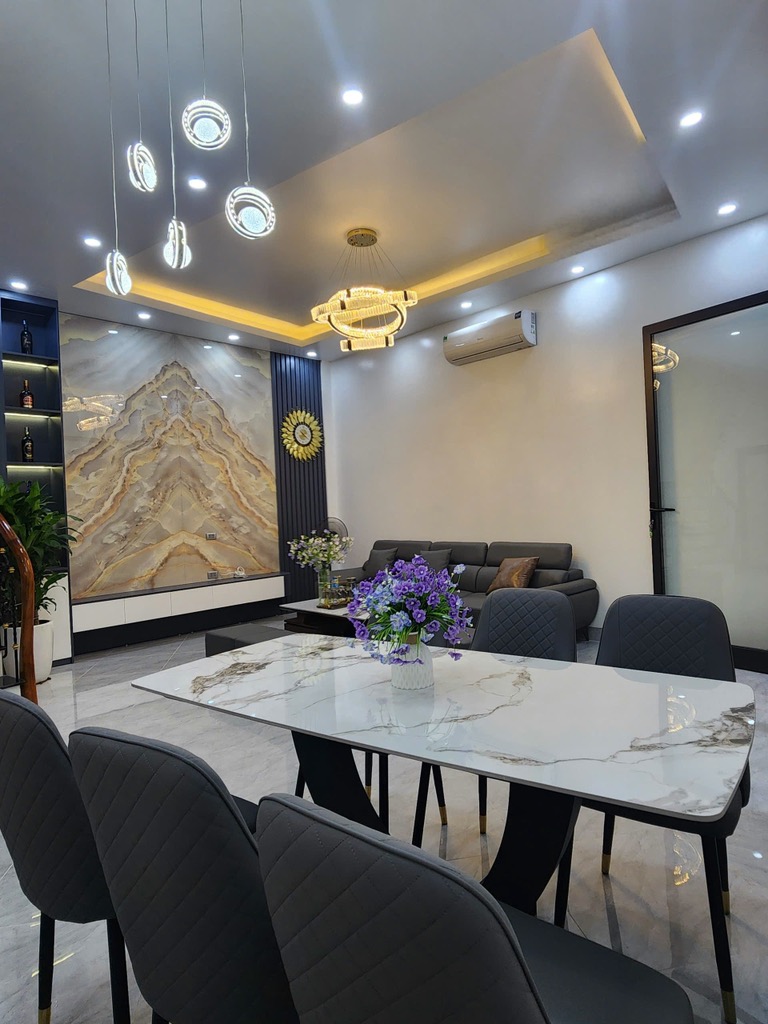 Bán nhà mặt tiền 6m - Ngõ Hòa Bình, Minh Khai, Hai Bà Trưng, Hà Nội