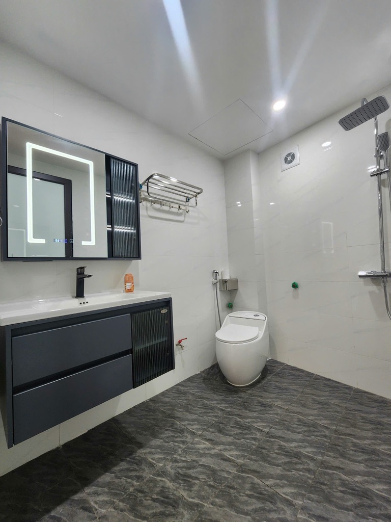 Bán nhà mặt tiền 6m - Ngõ Hòa Bình, Minh Khai, Hai Bà Trưng, Hà Nội