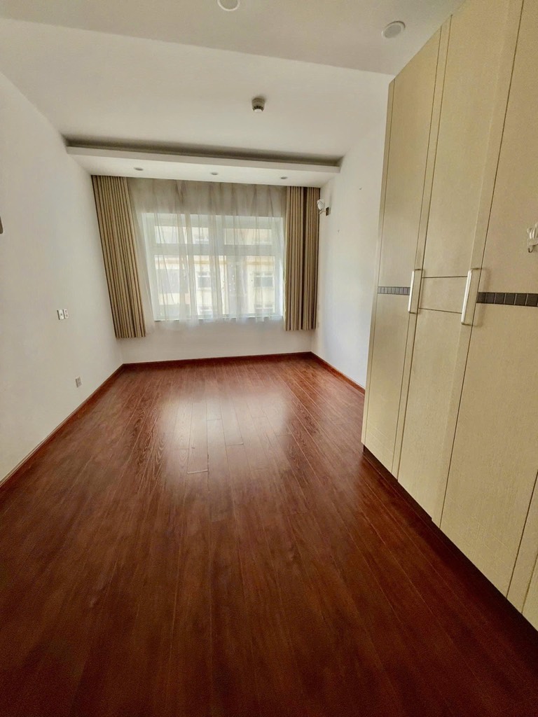 Bán căn hộ  DT 127m2 - CC Hòa Bình, Minh Khai, Vĩnh Tuy, Hai Bà Trưng, Hà Nội