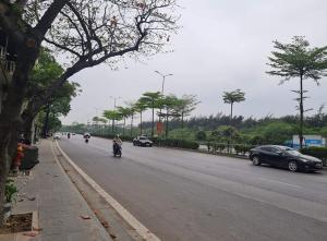 Bán nhà Mặt tiền - Đường Nguyễn Văn Linh, Long Biên, Hà Nội - Giá 5.2 tỷ