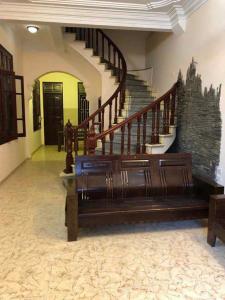 Bán nhà mặt tiền 4.5m - Phố Ngọc Thụy, Long Biên, Hà Nội