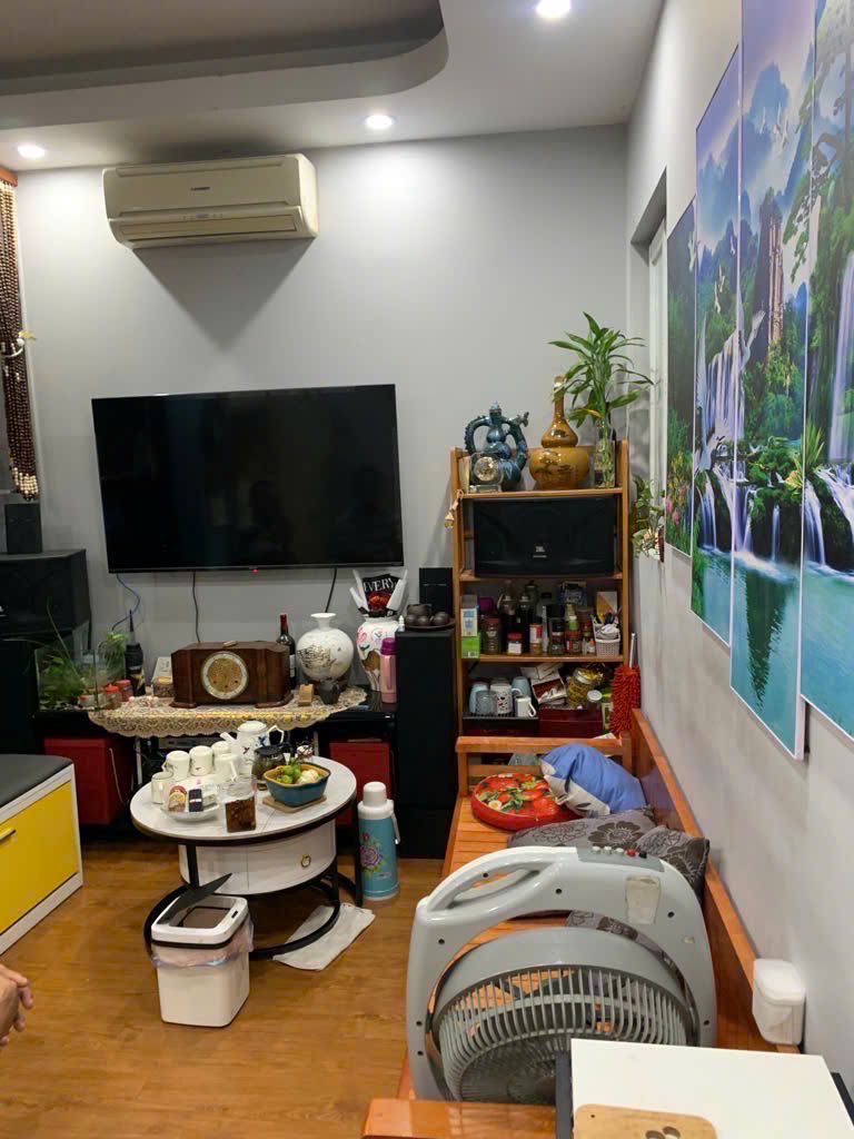 Bán căn hộ chung cư Khu đô thị Nam Trung Yên, diện tích 56.3m2