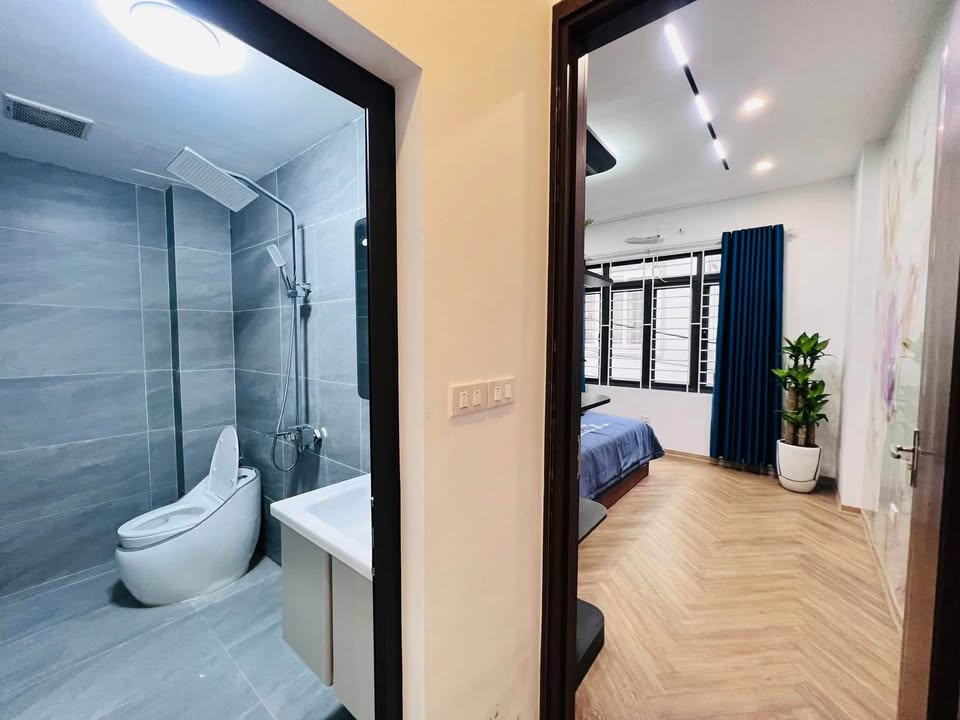 LÊ TRỌNG TẤN - TRÊN 10 TỶ - 45M2 - Ô TÔ ĐỖ CỬA