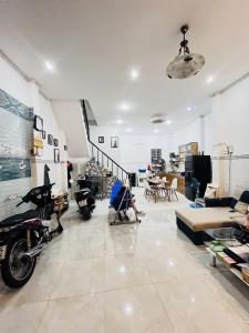 Bán nhà hẻm Phạm Thế Hiển Quận 8 – Ngang khủng 6m, cách MT 50m, khu yên tĩnh – Giá 4,6 tỷ SHR