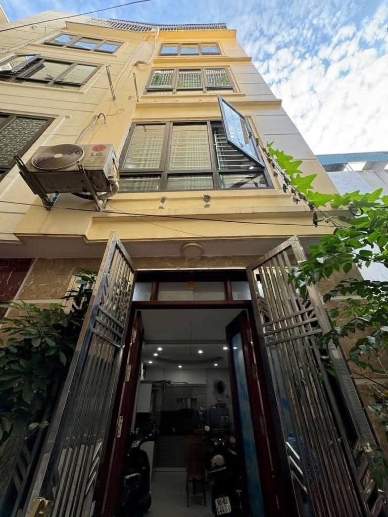 Cần Bán nhà đẹp Trần Phú 7.96 tỷ Văn Quán Hà Đông