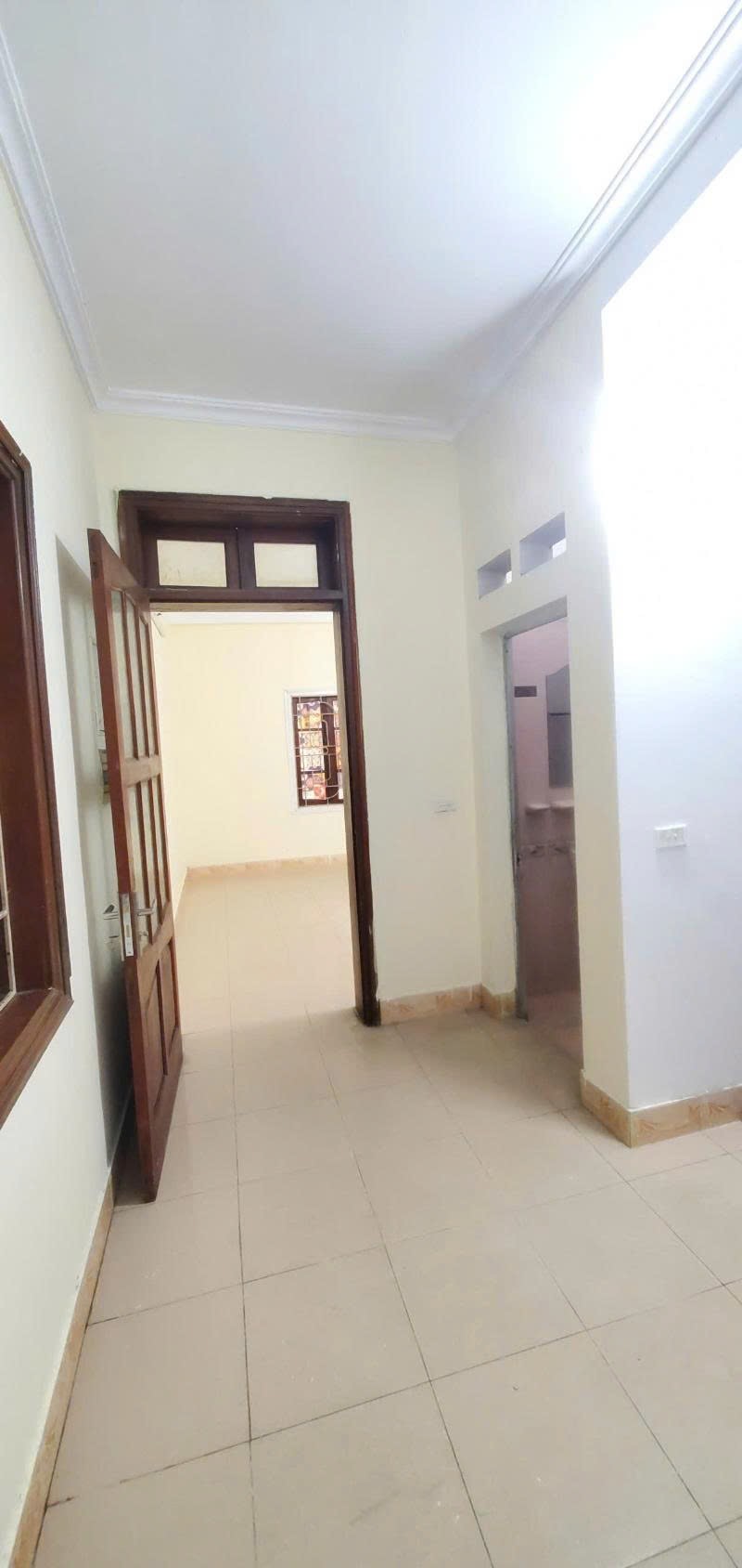 NHÀ ĐẸP VẠN PHÚC - ĐỐI DIỆN SIÊU THỊ - GẦN TRƯỜNG HỌC BỆNH VIỆN