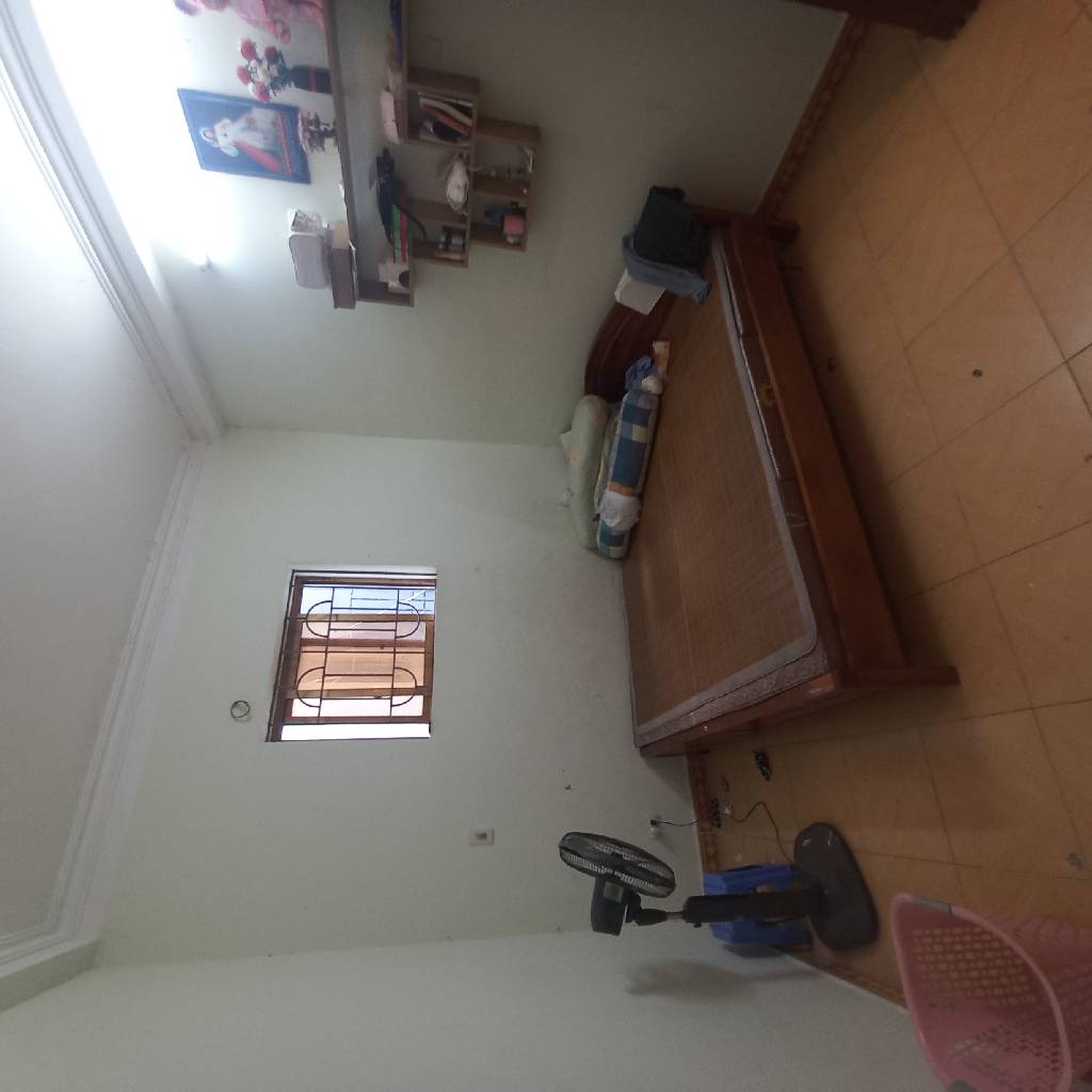 NHÀ DÂN XÂY CHẮC CHẮN - MẶT NGÕ THÔNG - Ô TÔ CỰC GẦN - GIÁ ĐẸP CHỈ 8 TỶ