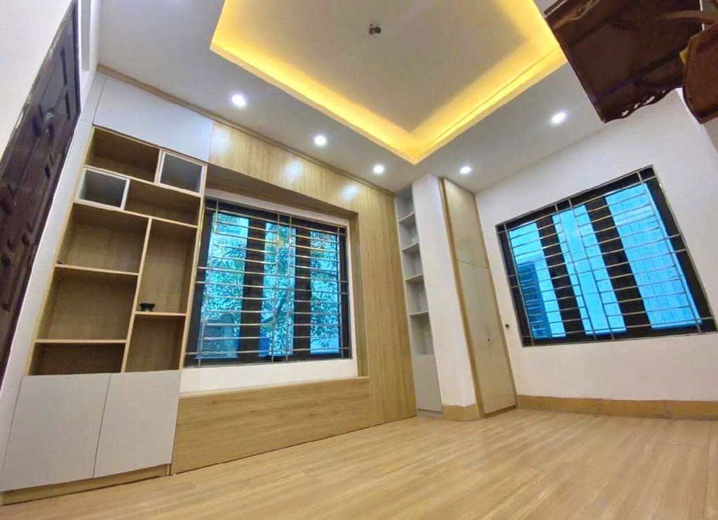 NHÀ ĐẸP Ở NGAY - LÔ GÓC  2 THOÁNG TRƯỚC SAU - TẦM TIỀN CỰC ĐẸP