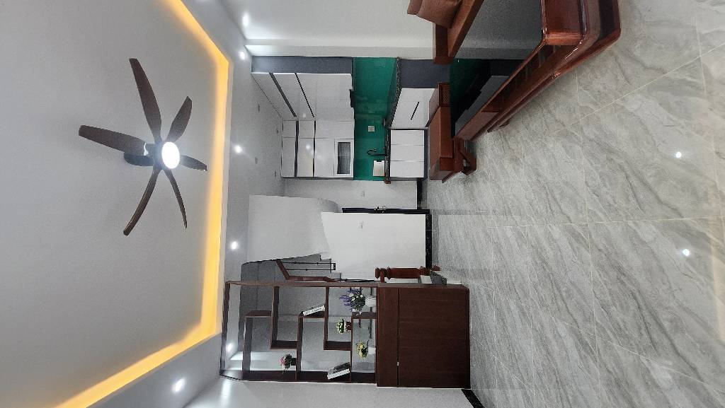 SIÊU PHẨM NHÀ ĐẸP Ở NGAY - FULL ĐỒ - KHÁCH CHỈ XÁCH VALI VỀ Ở - Ô TÔ ĐỖ CỬA - CHỦ CẦN BÁN NHANH