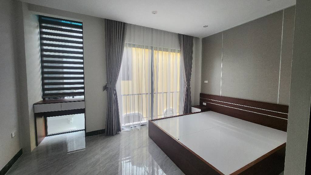 SIÊU PHẨM NHÀ ĐẸP Ở NGAY - FULL ĐỒ - KHÁCH CHỈ XÁCH VALI VỀ Ở - Ô TÔ ĐỖ CỬA - CHỦ CẦN BÁN NHANH