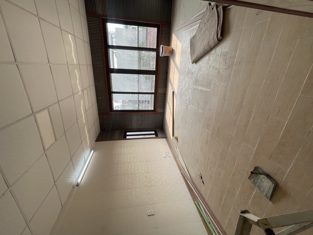 MẶT ĐƯỜNG Ô TÔ - ĐẦU CỔNG PHỐ LỤA - OTO ĐỖ NGÀY ĐÊM - KINH DOANH SẦM UẤT