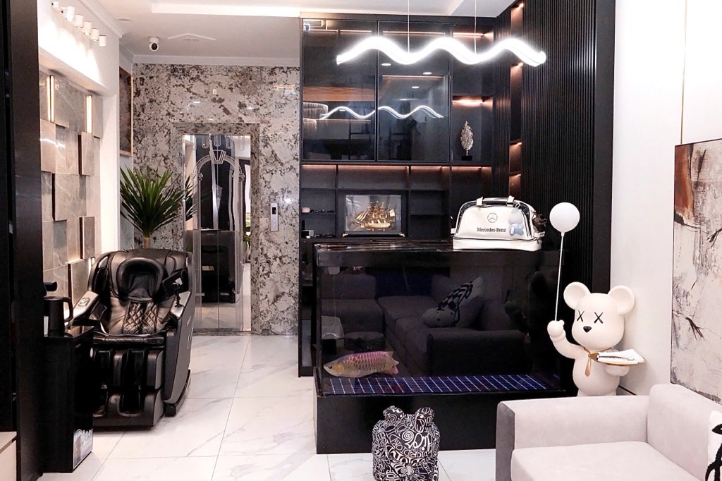 KHU PHÂN LÔ VIP - 6 TẦNG THANG MÁY - Ô TÔ TRÁNH - TRƯỚC NHÀ DỪNG ĐỖ THOẢI MÁI - FULL NỘI THẤT - SỔ HOA HẬU