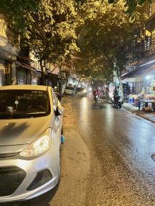 Bán nhà phố Minh Khai 60m2 4 tầng mới đẹp, ngõ rộng thoáng mát, giá chỉ hơn 12 tỷ