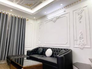 NHÀ ĐẸP TRUNG TÂM HÀ ĐÔNG - KINH DOANH BAO ĐẸP - TIỆN NGHI BAO QUANH - NHỈNH 10 TỶ ĐỒNG