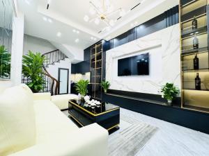 HIẾM TRONG PHÂN KHÚC - 10M Ô TÔ TRÁNH - NHÀ ĐẸP FULL NỘI THẤT