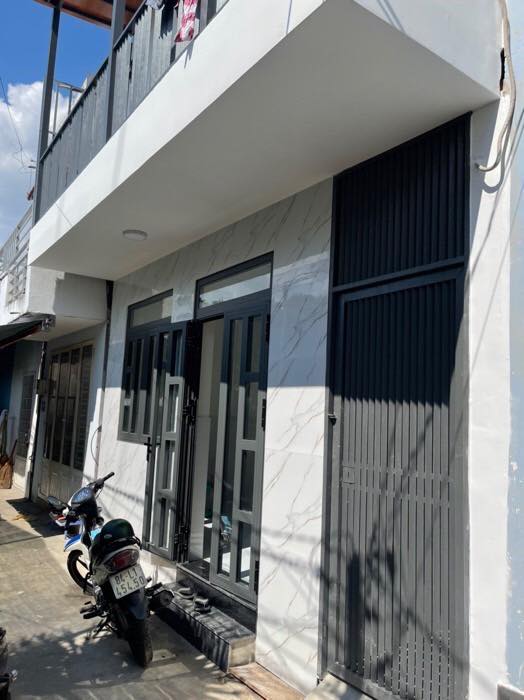 NHÀ THỦ ĐỨC - GIÁ NHỈNH 4 TỶ - VÀO Ở NGAY