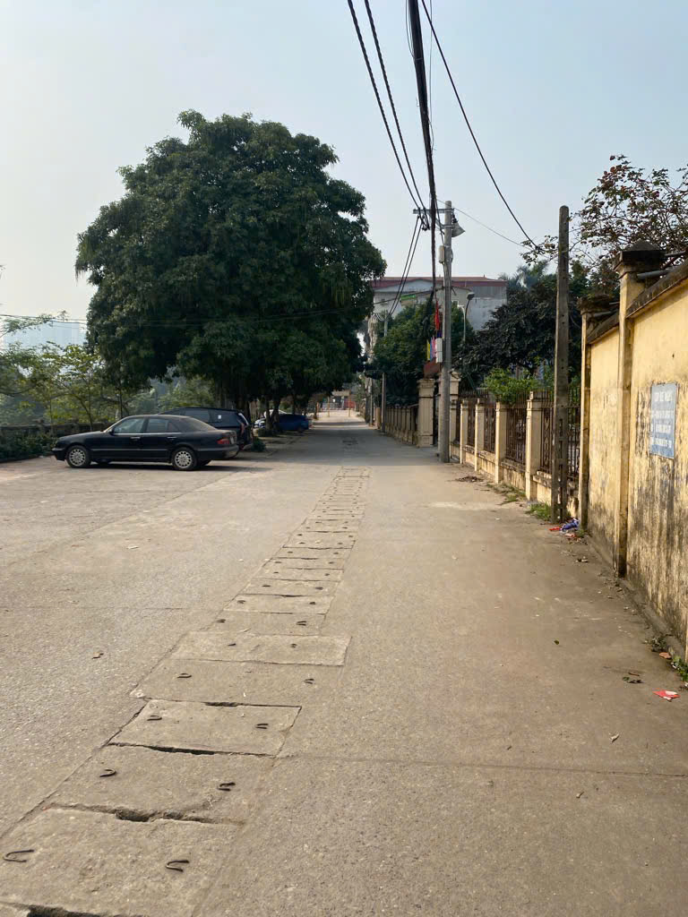 Đất ngay Phố Viên, ngõ thông ô tô, 3 bước ra mặt phố, 75m2, 1.5 tỷ