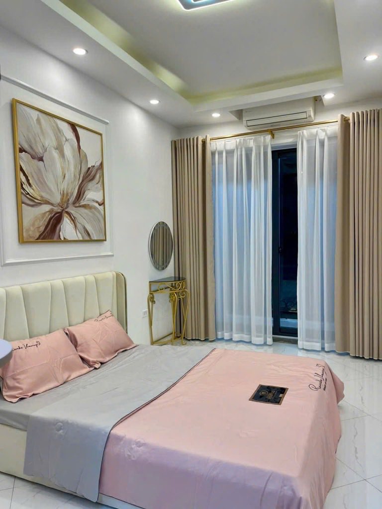 NHÀ ĐẸP QUẬN HAI BÀ TRƯNG nhỉnh 5 tỷ đẹp long lanh