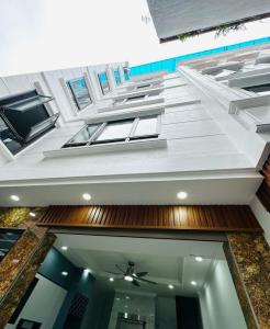 Nhà siêu đẹp phố GIÁP BÁT 33m2 x 6 tầng