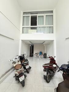 NAM KỲ KHỞI NGHĨA - QUẬN 3 - HẺM XE HƠI – GẦN MẶT TIỀN – 71M2 – 5 TẦNG BTCT – 8PN – DÒNG TIỀN 60TR/TH – 13.6 TỶ